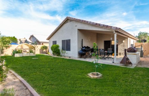 16290 Tasha Dr, Sun City AZ 85388-1313 exterior