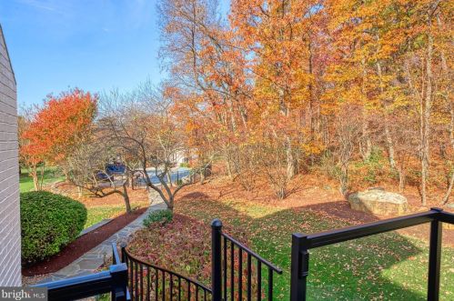 40280 Spectacular Bid Pl, Leesburg VA  20176-7173 exterior