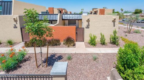 8429 59th Dr, Glendale, AZ 85302-5846