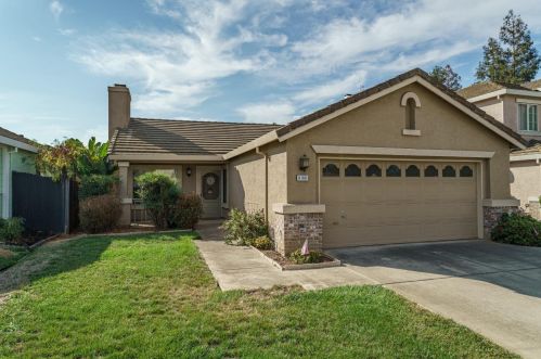 8166 Primoak Way, Elk Grove, CA 95758-7909