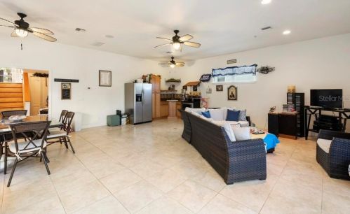 705 Shakett Creek Dr, Nokomis FL  34275-2252 exterior