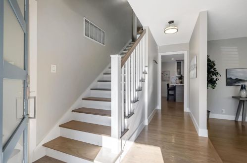 1685 Grizilo Dr, San Jose CA  95124-1920 exterior