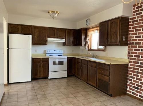 600 12th St, Little Falls, MN 56345-2520