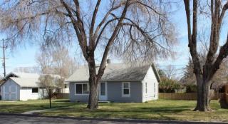 330 Jackson St, Eagle Crest OR  97756-2416 exterior
