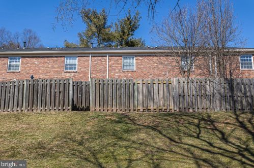 104 Ardwick Ter, Lansdale PA 19446-4925 exterior