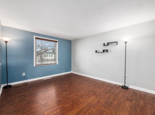 3631 Christopher Pl, Darbydale OH  43123-2427 exterior
