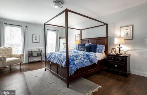 44 Martin Ln, Trenton NJ 08619-1171 exterior