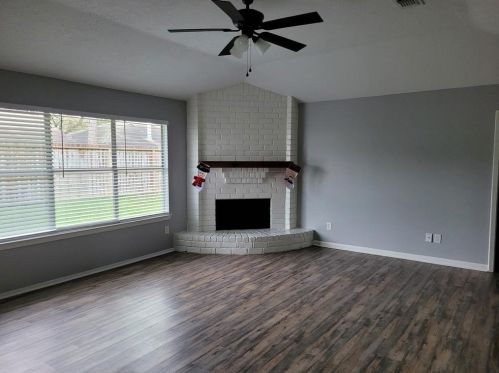 10007 Rustic Gate Rd, Morgans Point TX  77571-4148 exterior