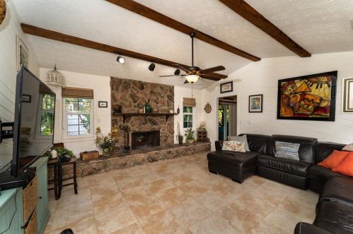 3601 Wilderness Dr, Fort Pierce, FL 34982-6562