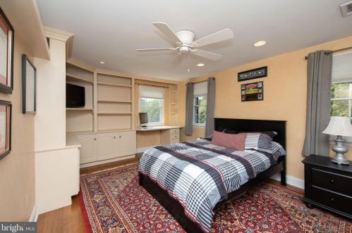 258 Aldrin Dr, Prospectville PA 19002-4101 exterior