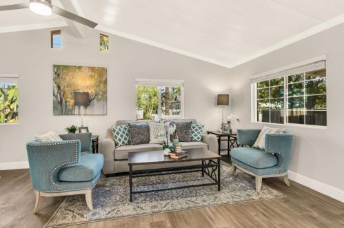 9644 Kent St, Elk Grove CA  95624-2436 exterior