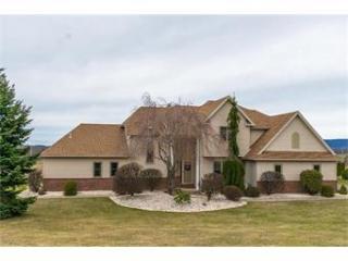 864 Lahr Rd, Nazareth, PA 18064-9545