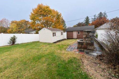 336 Blaine St, Bangor PA  18013-2108 exterior