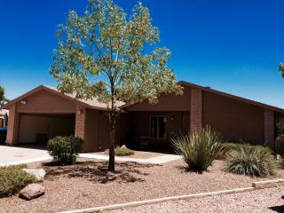 1408 Los Arboles Pl, Chandler, AZ 85224-2712