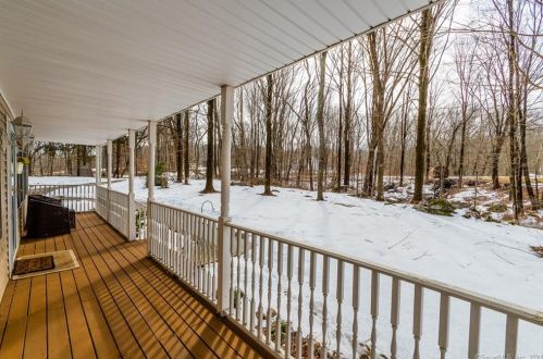 79 Benjamin Rd, Norwich, CT 06365-8602