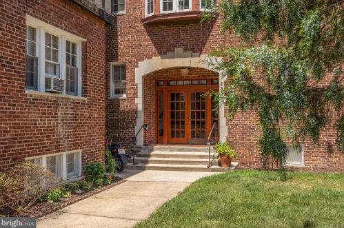 235 Emerson St, Washington, DC 20011-4176
