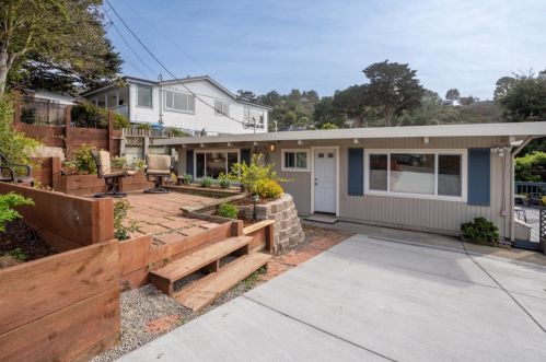 608 Carmel Ave, Pacifica, CA 94044-2413
