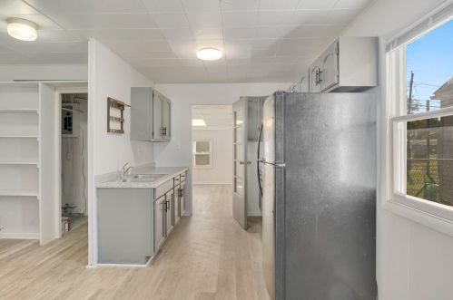 7415 White Oak Ave, Hammond IN  46324-2912 exterior