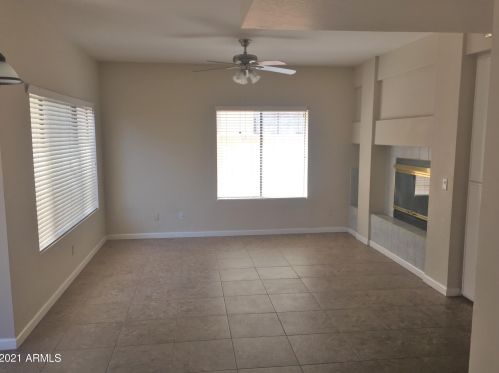 1423 Dana St, Gilbert, AZ 85233-1508