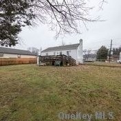 42 Broadway, Babylon NY  11704-5408 exterior