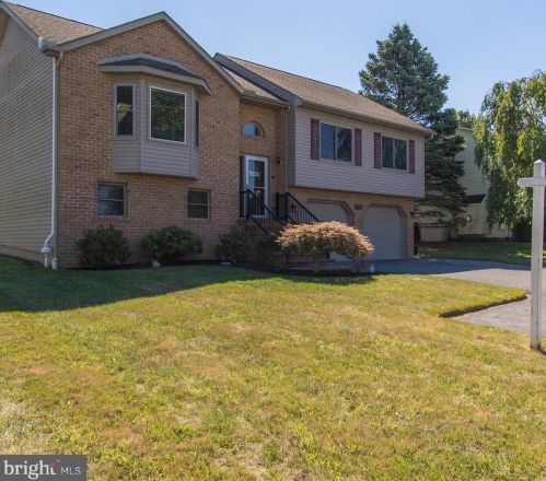 14938 Molly Pitcher Hwy, Upton PA 17225-9457 exterior