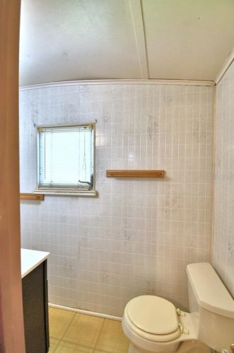 303 Raymond Ave, West Frost Proof FL  33843-9431 exterior