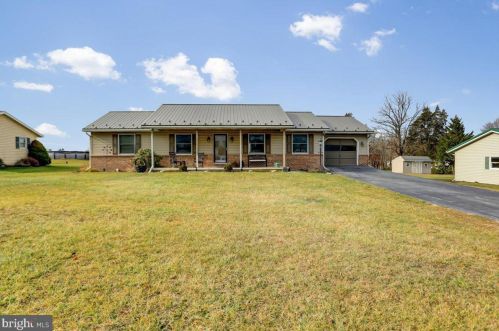 9231 Branch St, Upton, PA 17225-9300