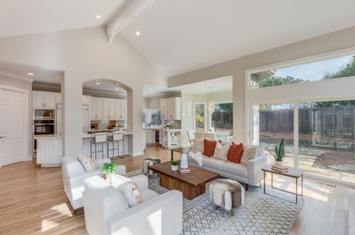 21461 Saratoga Hills Rd, Saratoga CA  95070-5377 exterior