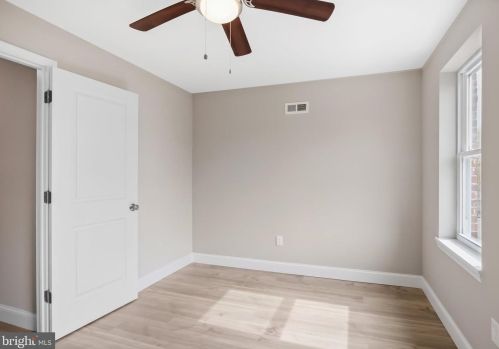 655 Line St, Camden NJ  08103-1452 exterior