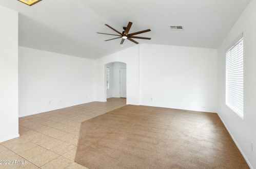 601 Press Rd, San Tan Valley AZ  85140-5470 exterior