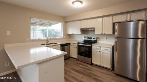 17665 36th St, Phoenix AZ  85032-2118 exterior