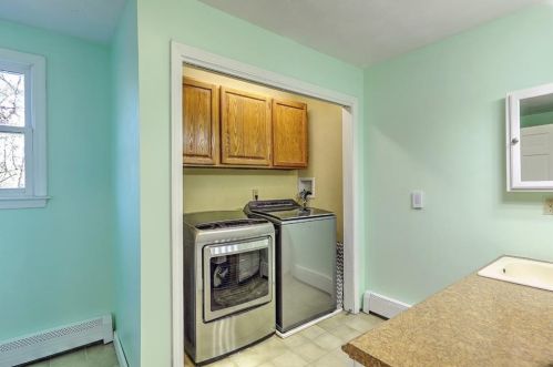 130 Pound Rd, Cumberland RI  02864-2704 exterior