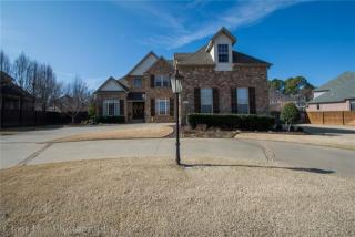 2685 Candlewood Dr, Fayetteville, AR 72703-4791