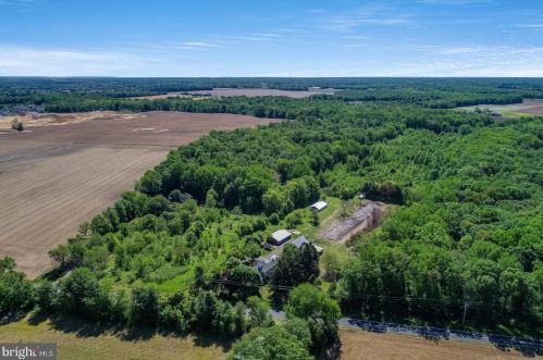 1164 Brenford Rd, Dover, DE 19904-1013