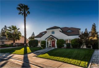 900 Silverado Dr, Woodland CA  95695-6849 exterior