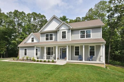 140 Victory Hwy, West Greenwich RI  02817-2127 exterior
