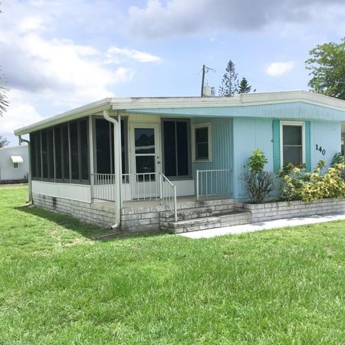 140 Sugarloaf Ln, Naples, FL 34114-8429
