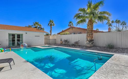 71729 San Gorgonio Rd, Rancho Mirage CA  92270-4245 exterior