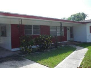 2240 Avalon Rd, Sebring, FL 33870-1527