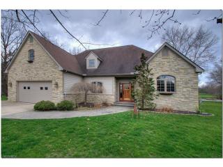 31505 Avon Rd, Avon, OH 44011-1477