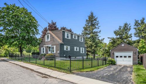99 Maple Ave, Unity NH  03743-2935 exterior