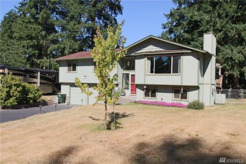 2102 Lashi St, Olympia, WA 98513-9418
