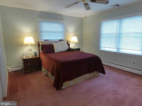 1823 Kimball Ave, Willow Grove, PA 19090-3809