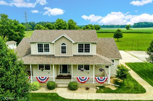 731 200, Valpo IN  46385-8011 exterior