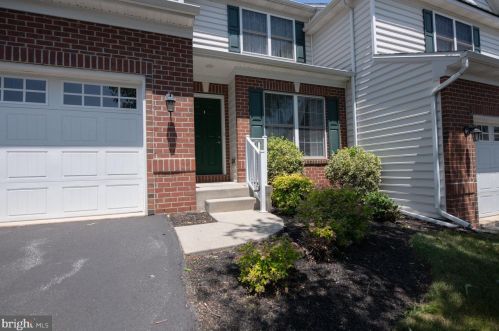 128 Ashford Way, Camp Hill, PA 17011-3919