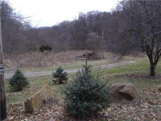 6320 Smithfield St, Mckeesport, PA 15135-1164
