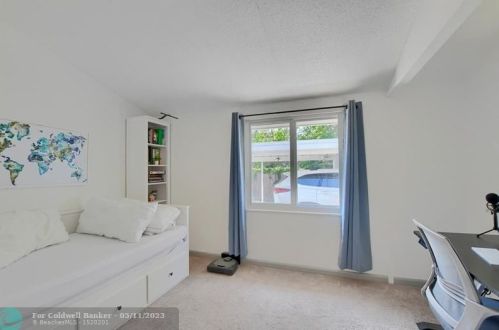 5173 Lake Blvd, Delray Beach FL  33484-4265 exterior