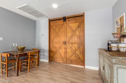 597 Jasper Dr, Chandler AZ 85226-1124 exterior