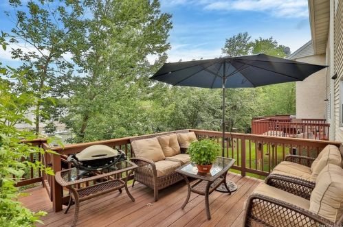 24 Patricks Pl, Congers, NY 10920-2463