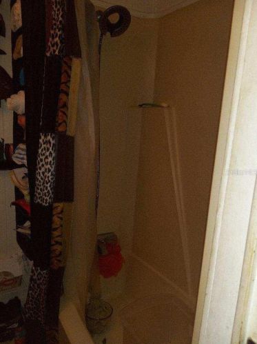 498 Leslie Dr, Daytona Beach FL  32127-6000 exterior